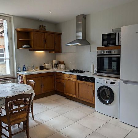 Gite Champetre A Mareau-Aux-Pres: Terrasse, Jardin, Et Confort Pour 6 Personnes - Fr-1-590-140 מראה חיצוני תמונה