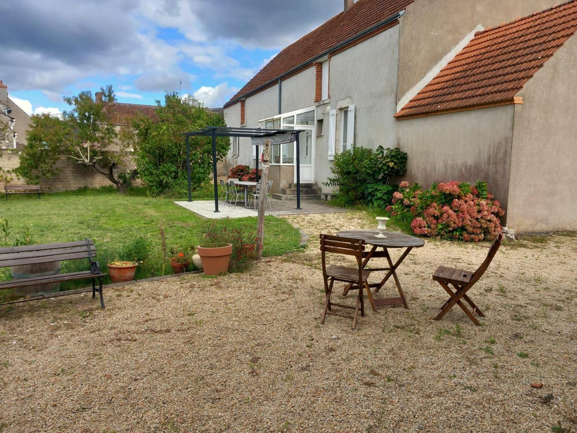 Gite Champetre A Mareau-Aux-Pres: Terrasse, Jardin, Et Confort Pour 6 Personnes - Fr-1-590-140 מראה חיצוני תמונה